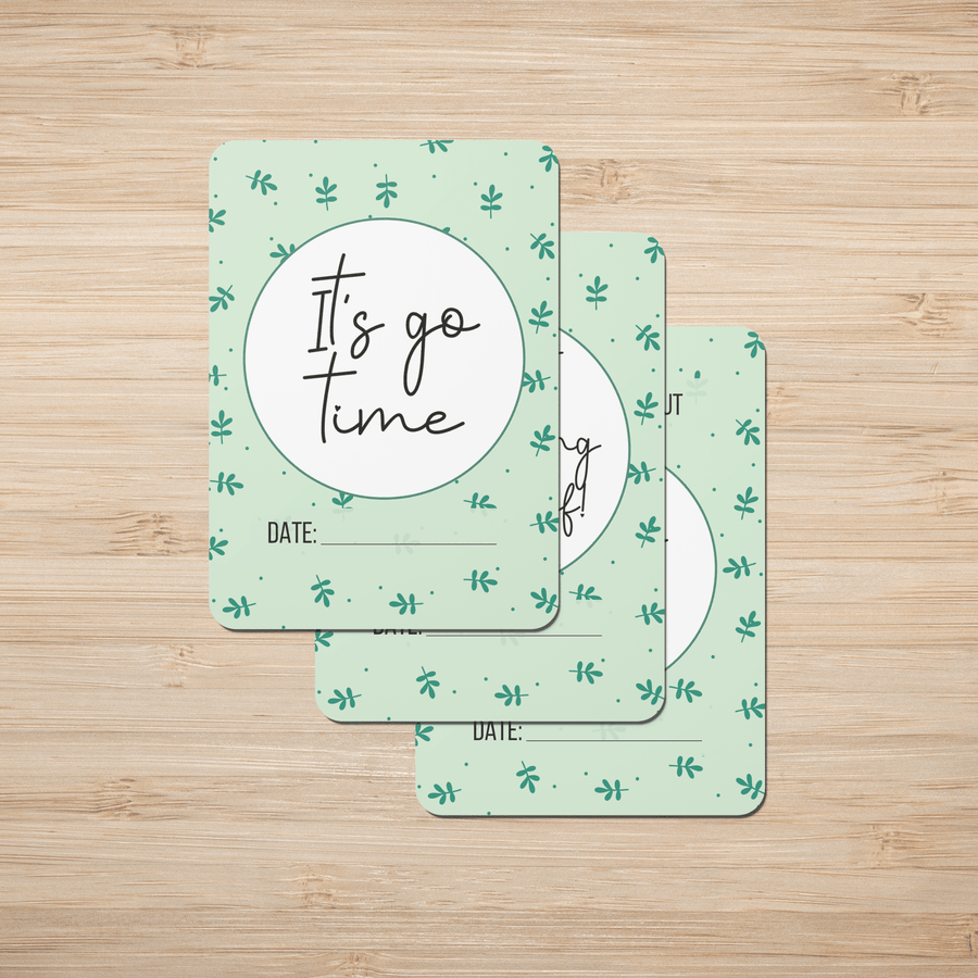 Forest Green Pregnancy Milestone Cards - Set of 30 - Twinkle and Giraffe Designs