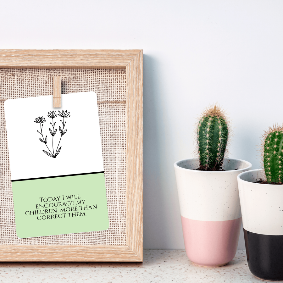 Motherhood Plants Affirmation Cards - Set of 30 - Twinkle and Giraffe Designs